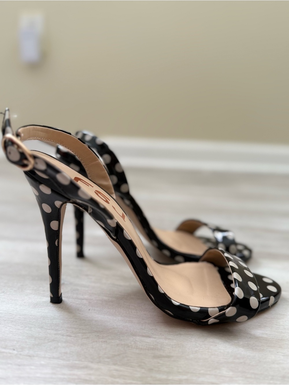 Vintage Black & White Polka Dot Slingback Heels